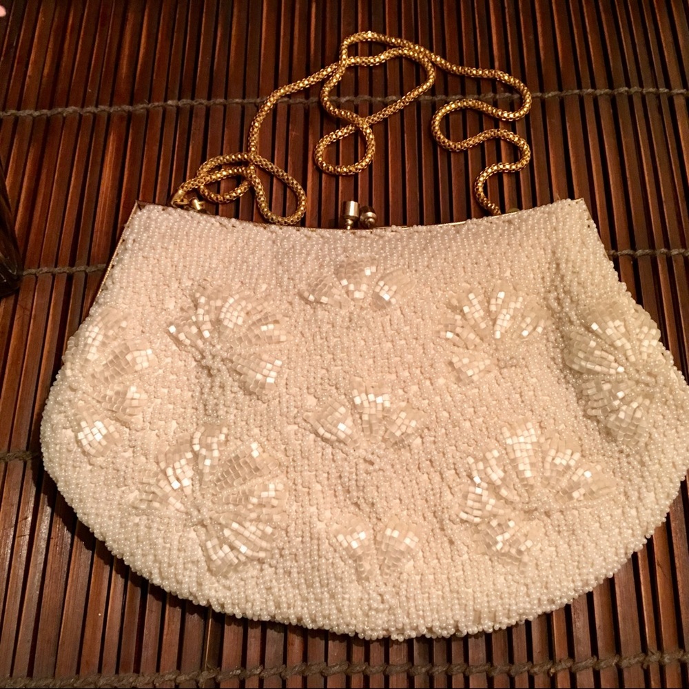 Vintage Ivory Handbeaded Clutch